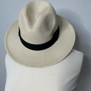 Solar Escape UV Casual Fedora O/S (wheat)